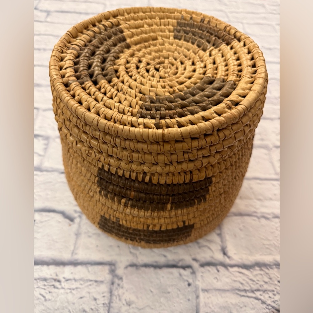 Hand made basket with lid from Kenya.